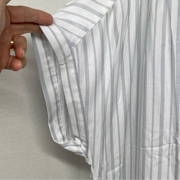 Nine West Jeans Women's XXL Woven V Neck Popover Top Stripe Blue & White Relaxed - Picture 12 of 13